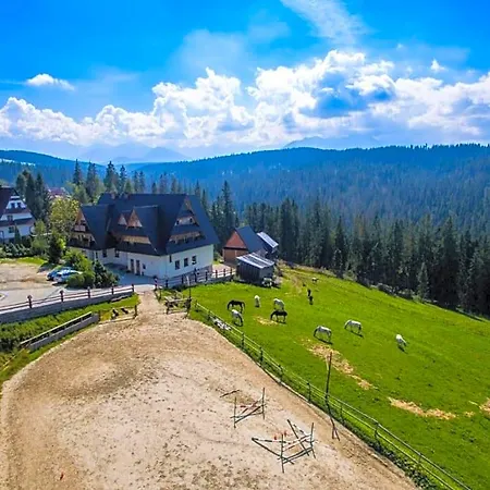 Gorski Osrodek Jezdziecki - Sniadania - Termy Bed & Breakfast 3*