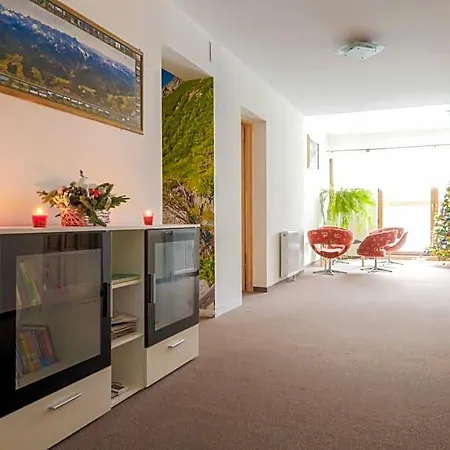 Gorski Osrodek Jezdziecki - Sniadania - Termy Bed & Breakfast
