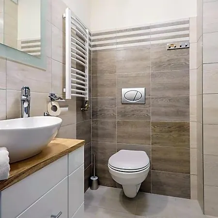 Gorski Osrodek Jezdziecki - Sniadania - Termy Bed & Breakfast 3*