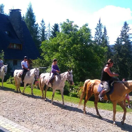 Gorski Osrodek Jezdziecki - Sniadania - Termy Bed and Breakfast 3*