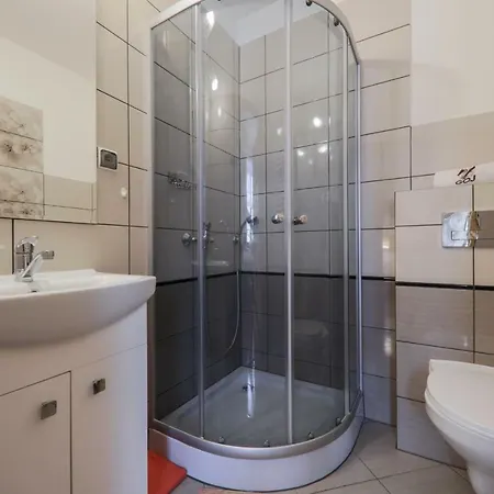 Oda ve Kahvaltı Gorski Osrodek Jezdziecki - Sniadania - Termy Bukowina Tatrzańska