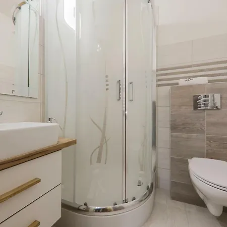 Gorski Osrodek Jezdziecki - Sniadania - Termy Oda ve Kahvaltı Bukowina Tatrzańska